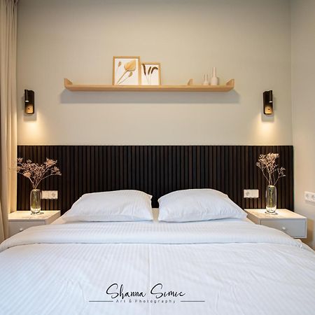 Aparthotel Boutique By Urban Home Stay อัลค์มาร์ ภายนอก รูปภาพ